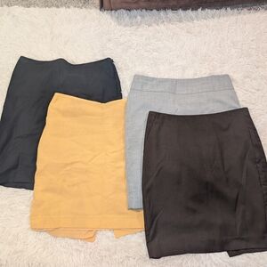 The Limited Elegant Women's 4 Skirt Set - Navy, Yellow, Gray, Brown Size 12